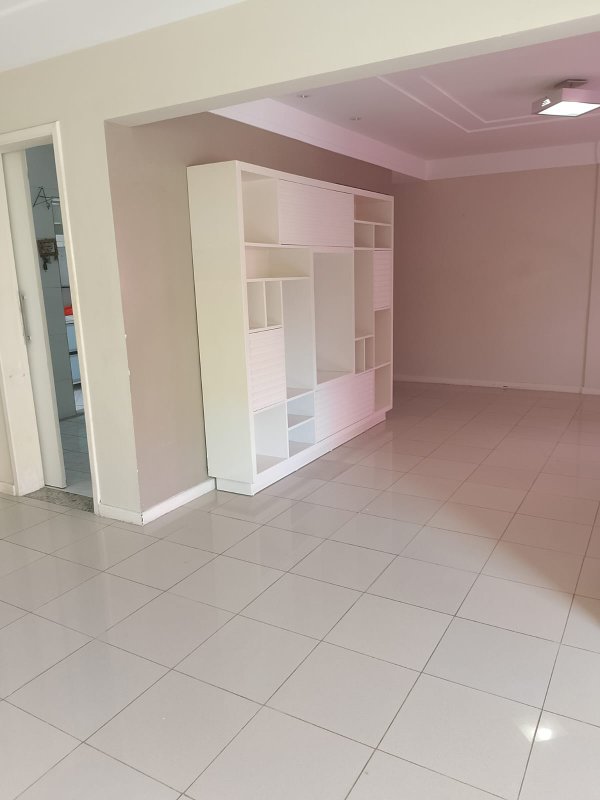 APARTAMENTO 3 QUARTOS SUÍTE VARANDA PISCINA ELEVADOR 2 GARAGENS À VENDA NO RIO VERMELHO! Rua Nelson Gallo Salvador - 