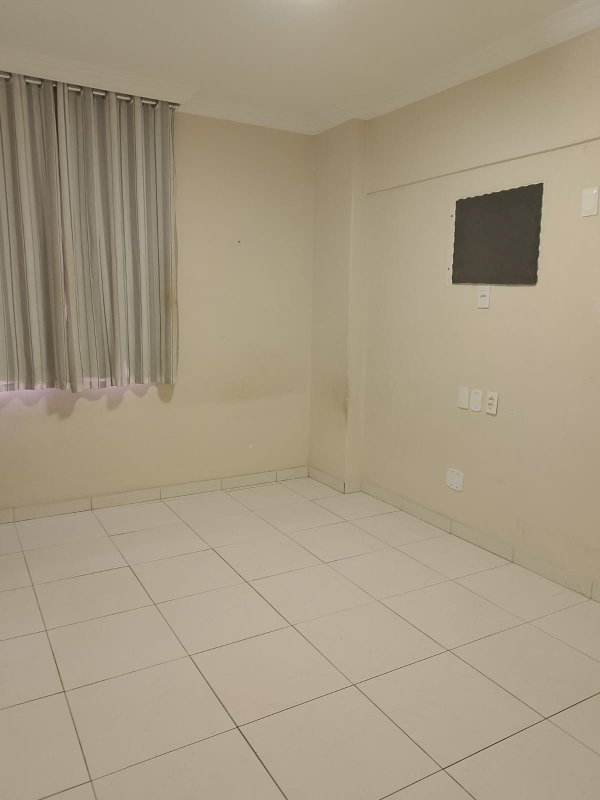 APARTAMENTO 3 QUARTOS SUÍTE VARANDA PISCINA ELEVADOR 2 GARAGENS À VENDA NO RIO VERMELHO! Rua Nelson Gallo Salvador - 