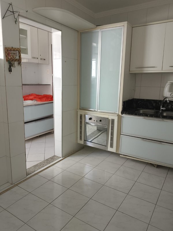 APARTAMENTO 3 QUARTOS SUÍTE VARANDA PISCINA ELEVADOR 2 GARAGENS À VENDA NO RIO VERMELHO! Rua Nelson Gallo Salvador - 