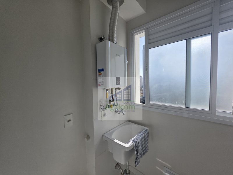 APARTAMENTO PARA LOCAÇÃO NO BROOKLIN COM 2 DORMITÓRIOS SENDO 1 SUÍTE E 1 VAGA DE GARAGEMA Avenida Portugal São Paulo - 