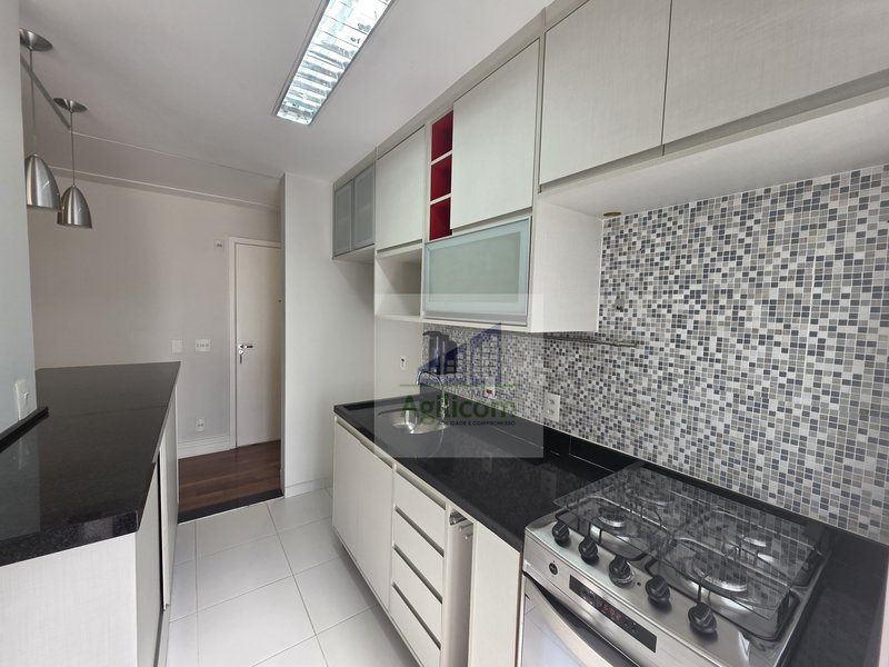 APARTAMENTO PARA LOCAÇÃO NO BROOKLIN COM 2 DORMITÓRIOS SENDO 1 SUÍTE E 1 VAGA DE GARAGEMA Avenida Portugal São Paulo - 