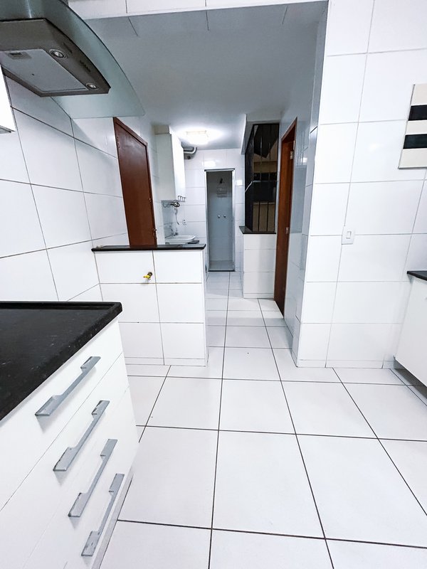 Apartamento para aluguel no Jardim Oceânico - Rio de Janeiro - 