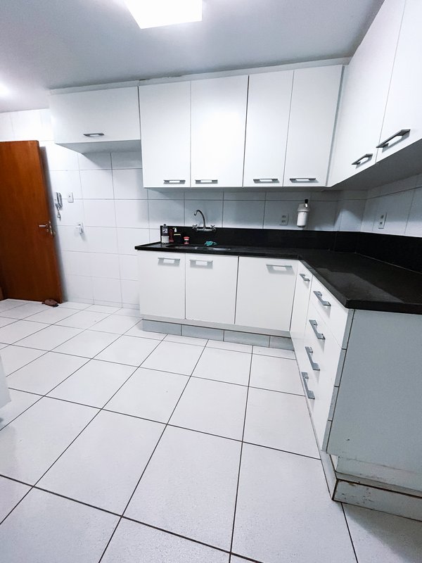 Apartamento para aluguel no Jardim Oceânico - Rio de Janeiro - 