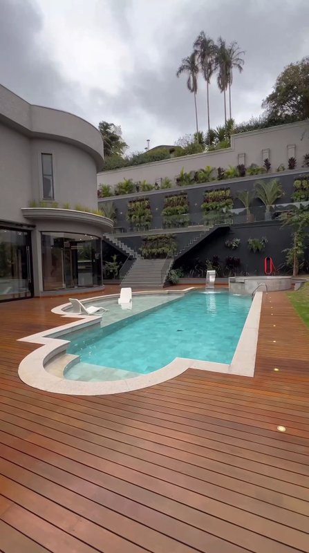 A MANSÃO MAIS IMPONENTE DO TAMBORÉ I Avenida Ceci Barueri - 