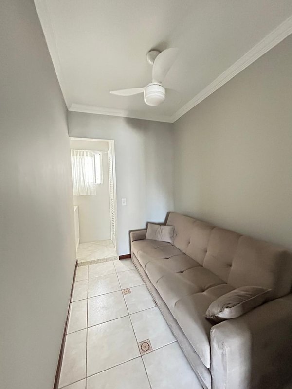 APARTAMENTO 3 QUARTOS 2 SUÍTES REFORMADO ELEVADOR GARAGEM À VENDA EM ONDINA! Rua Demétrio Tourinho Salvador - 