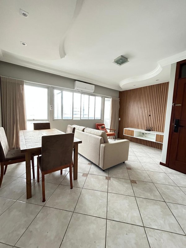 APARTAMENTO 3 QUARTOS 2 SUÍTES REFORMADO ELEVADOR GARAGEM À VENDA EM ONDINA! Rua Demétrio Tourinho Salvador - 