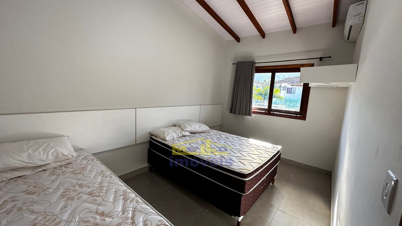 Apartamento dentro de residencial na estrada do cascalho Estrada do Cascalho São Sebastião - 