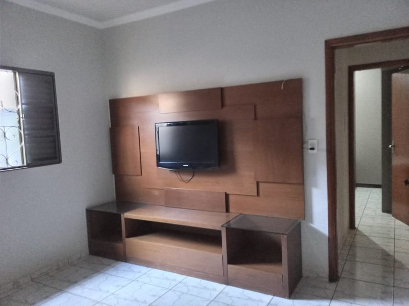 Casa no Eldorado Rua Doutor Cláudio Sérgio Piedade Catalano SANTA CRUZ DO RIO PARDO - 