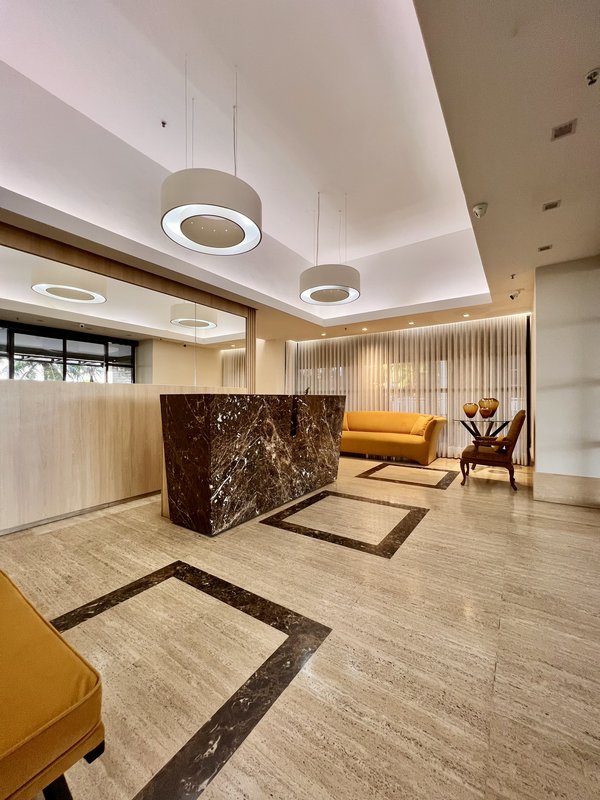 Apartamento à venda na orla da praia da Barra - Rio de Janeiro - 