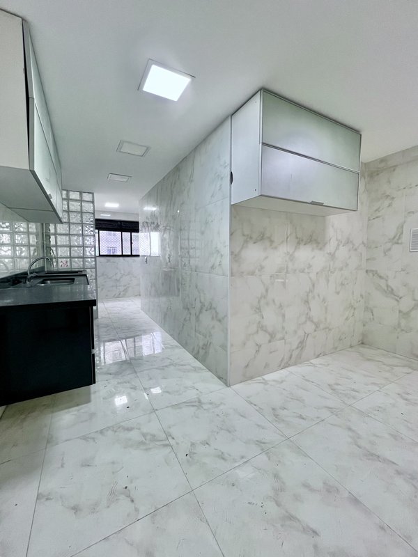 Apartamento à venda na orla da praia da Barra - Rio de Janeiro - 