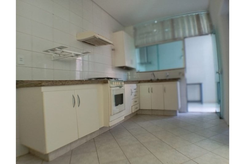 Casa À VENDA, 305m, 3 Suítes, R$ 1.390.000 - Granja Olga II - Sorocaba SP Rua Maria Moron Morad Sorocaba - 