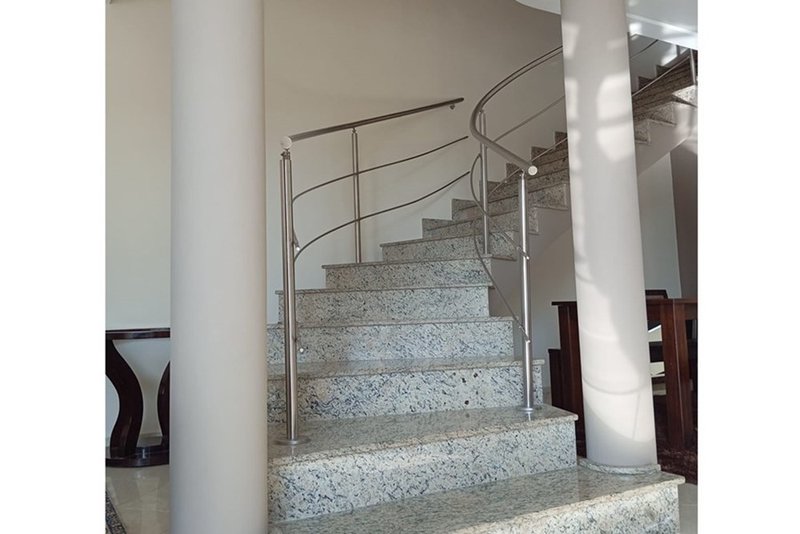 Casa À VENDA, 305m, 3 Suítes, R$ 1.390.000 - Granja Olga II - Sorocaba SP Rua Maria Moron Morad Sorocaba - 