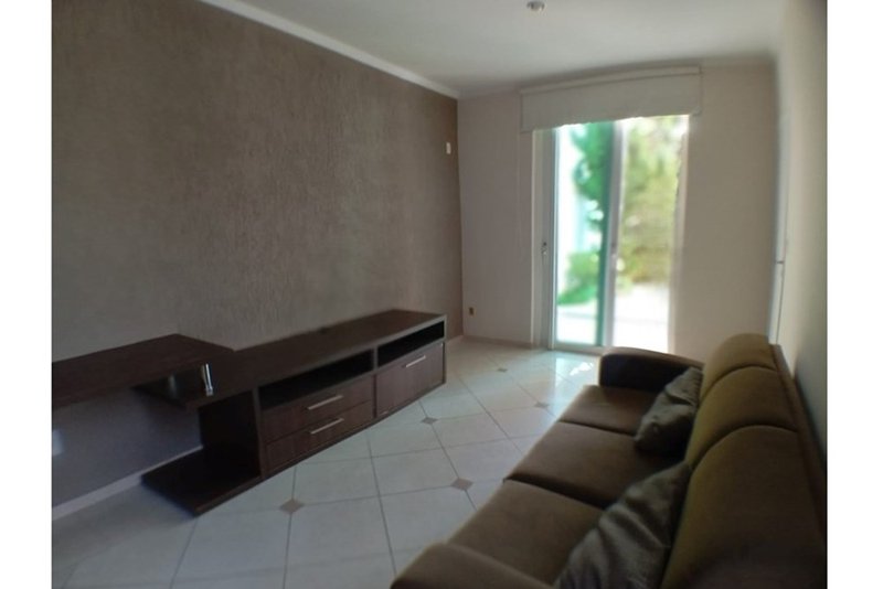 Casa À VENDA, 305m, 3 Suítes, R$ 1.390.000 - Granja Olga II - Sorocaba SP Rua Maria Moron Morad Sorocaba - 