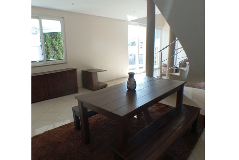Casa À VENDA, 305m, 3 Suítes, R$ 1.390.000 - Granja Olga II - Sorocaba SP Rua Maria Moron Morad Sorocaba - 