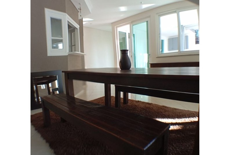 Casa À VENDA, 305m, 3 Suítes, R$ 1.390.000 - Granja Olga II - Sorocaba SP Rua Maria Moron Morad Sorocaba - 