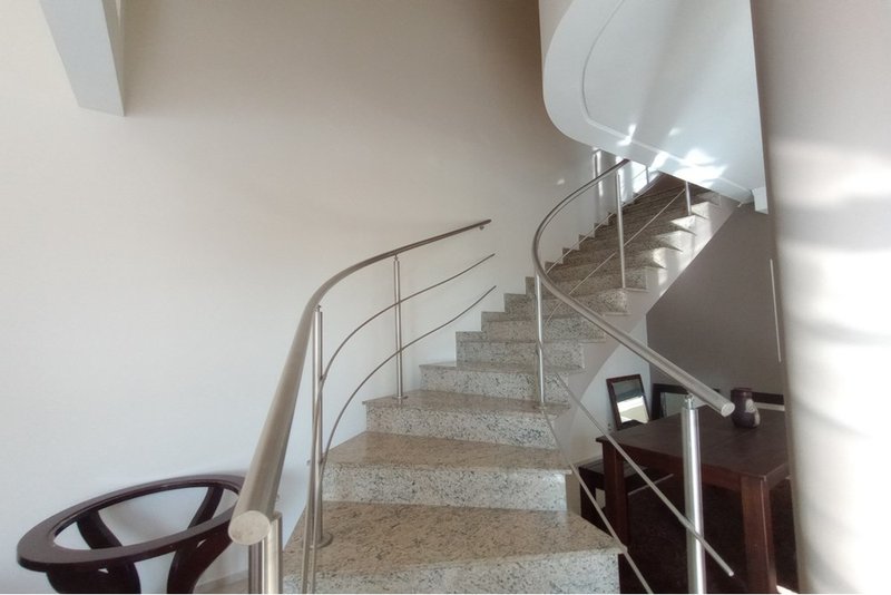 Casa À VENDA, 305m, 3 Suítes, R$ 1.390.000 - Granja Olga II - Sorocaba SP Rua Maria Moron Morad Sorocaba - 