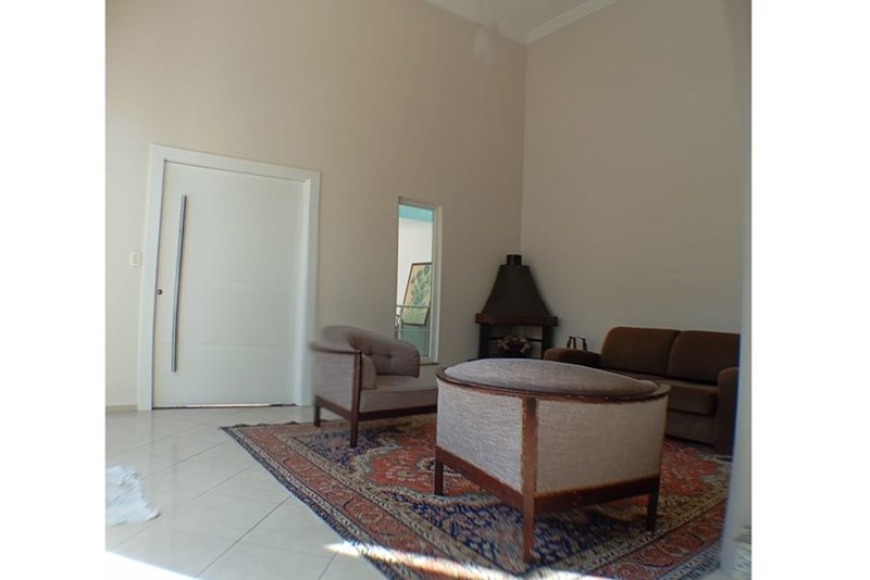 Casa À VENDA, 305m, 3 Suítes, R$ 1.390.000 - Granja Olga II - Sorocaba SP Rua Maria Moron Morad Sorocaba - 