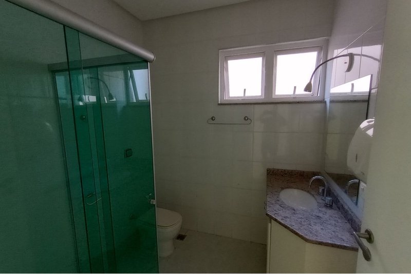Casa À VENDA, 305m, 3 Suítes, R$ 1.390.000 - Granja Olga II - Sorocaba SP Rua Maria Moron Morad Sorocaba - 
