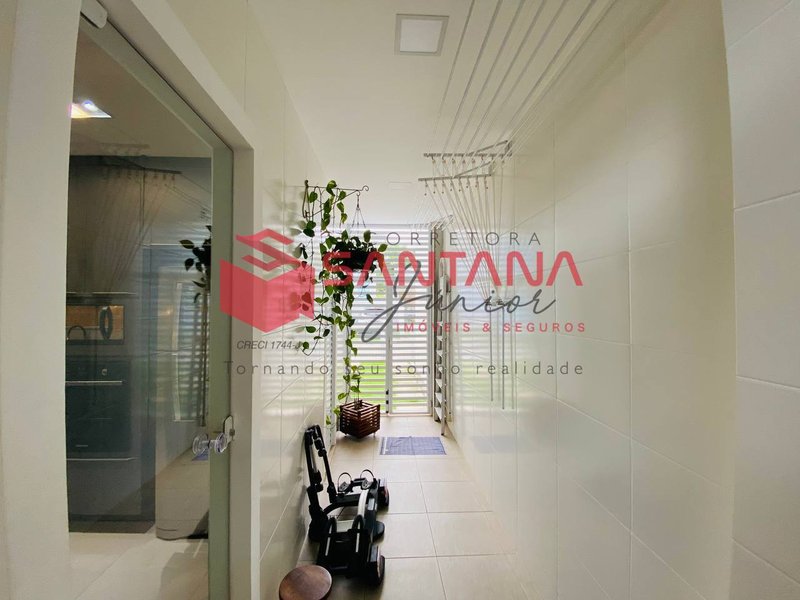 Casa em condomínio fechado com 3/4 à venda em Buraquinho Rua Francisco Gomes da Silva Lauro de Freitas - 