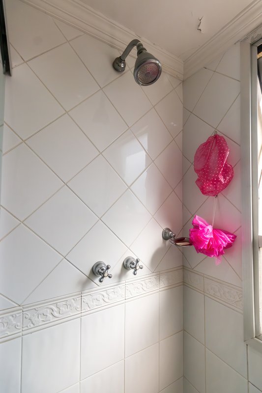 VENDE-SE APT COMPACTO REFORMADO NO CORAÇÃO DO ITAIM BIBI – 41M2 COM 1 VAGA Rua Professor Tamandaré Toledo São Paulo - 
