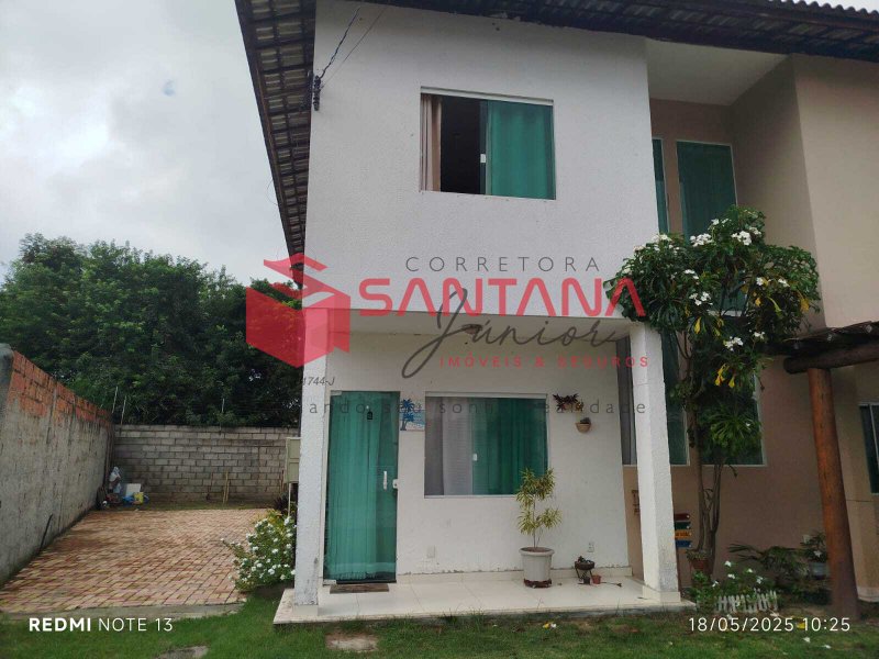 Casa com 2/4 à venda em Abrantes Rua Sítio do Assis Camaçari - 