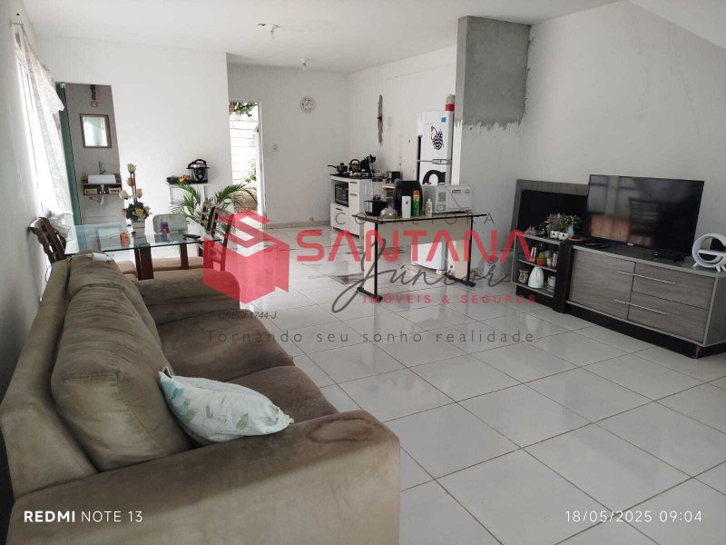 Casa com 2/4 à venda em Abrantes Rua Sítio do Assis Camaçari - 