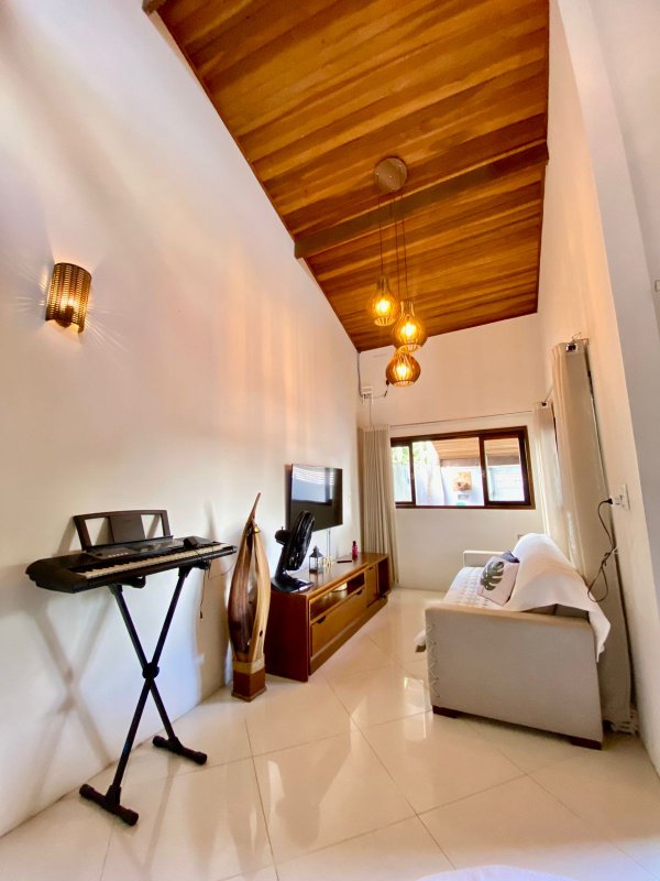 🏡 Casa à Venda – Porto Novo Caraguatatuba/SP - Caraguatatuba - 