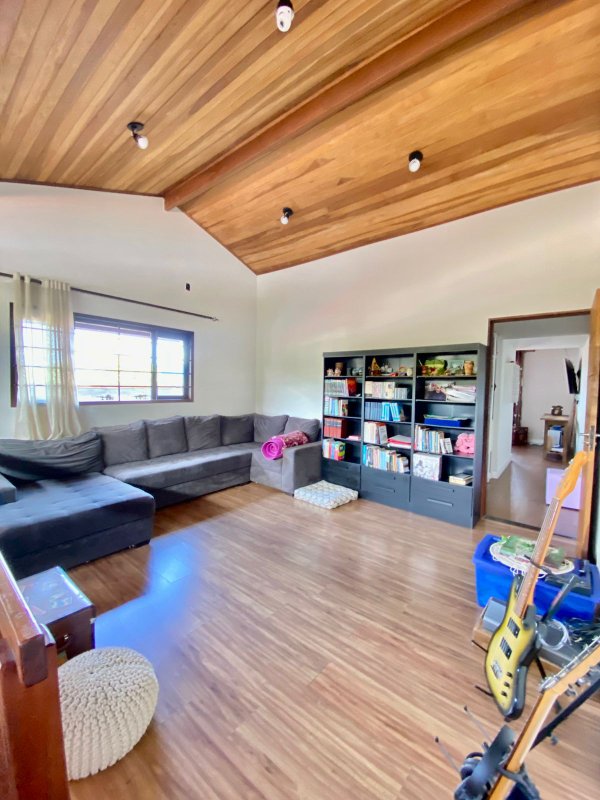 🏡 Casa à Venda – Porto Novo Caraguatatuba/SP - Caraguatatuba - 