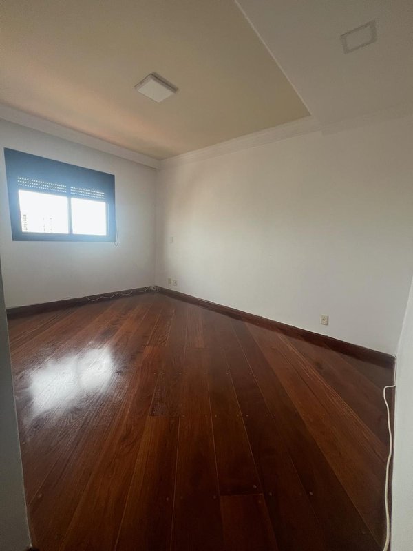 Apartamento no Lauzane Paulista com 120m² 3 suítes 3 vagas Rua Sousa Lopes São Paulo - 