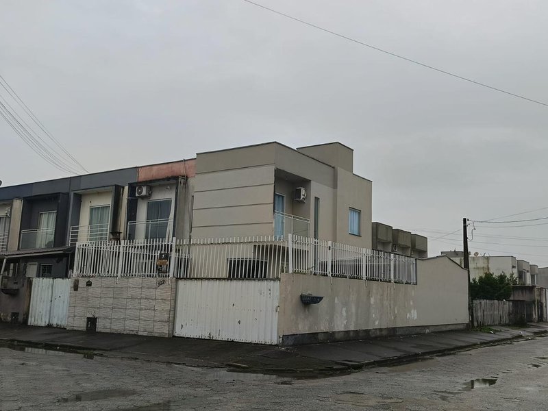 Sobrado no bairro XV de Novembro em Tijucas Rua Celina Vieira Peixoto Tijucas - 