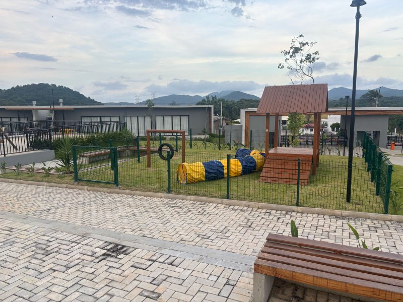 Terreno no condomínio fechado Alínea! Rua Benjamin Dagnoni Itajaí - 