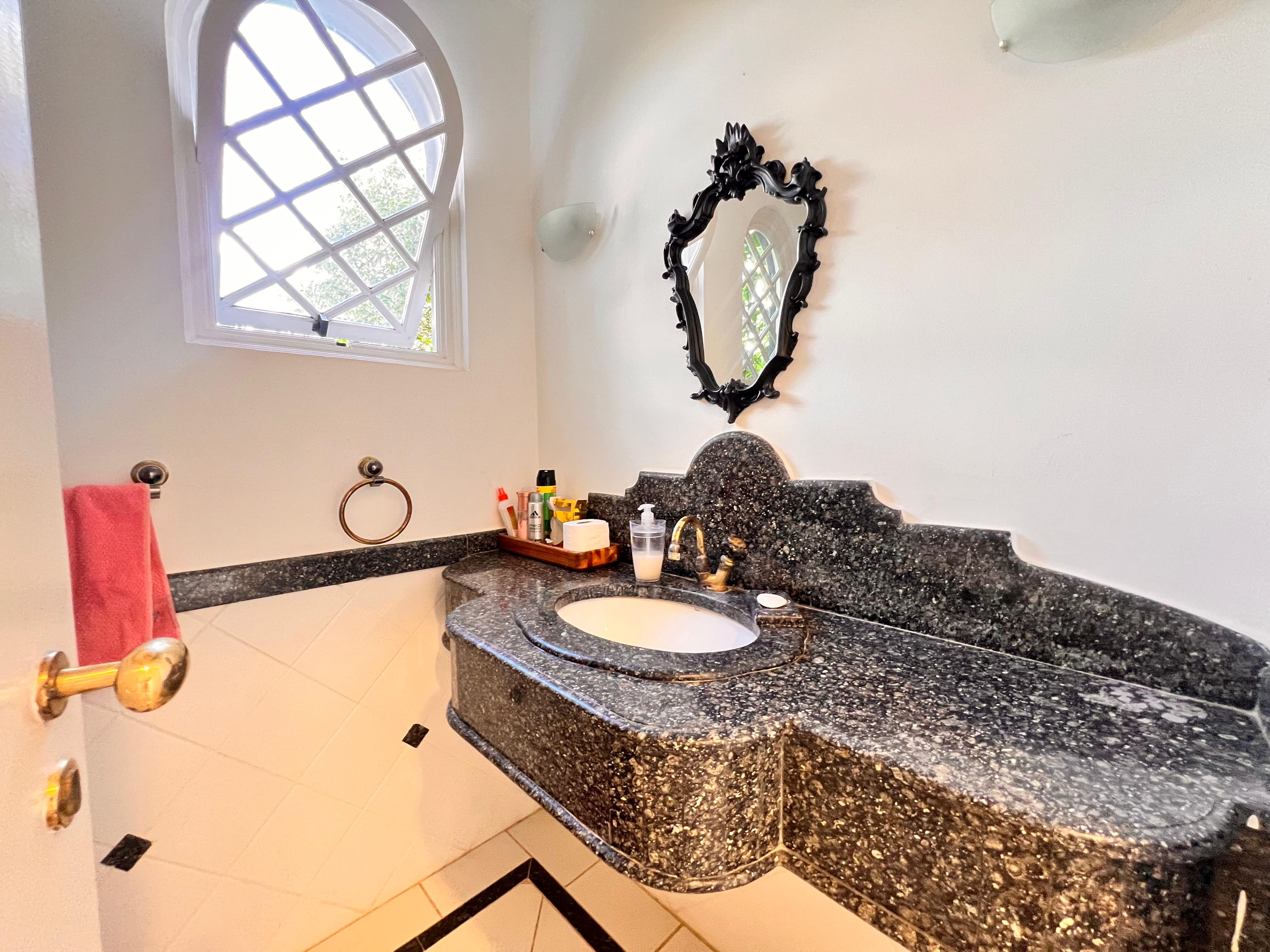 Casa com 5 dormit&oacute;rios &agrave; venda,650 m&sup2; - Condom&iacute;nio Lago Azul Golfe Clube - Ara&ccedil;oiaba - SP Rodovia Raposo Tavares Araçoiaba da Serra - 