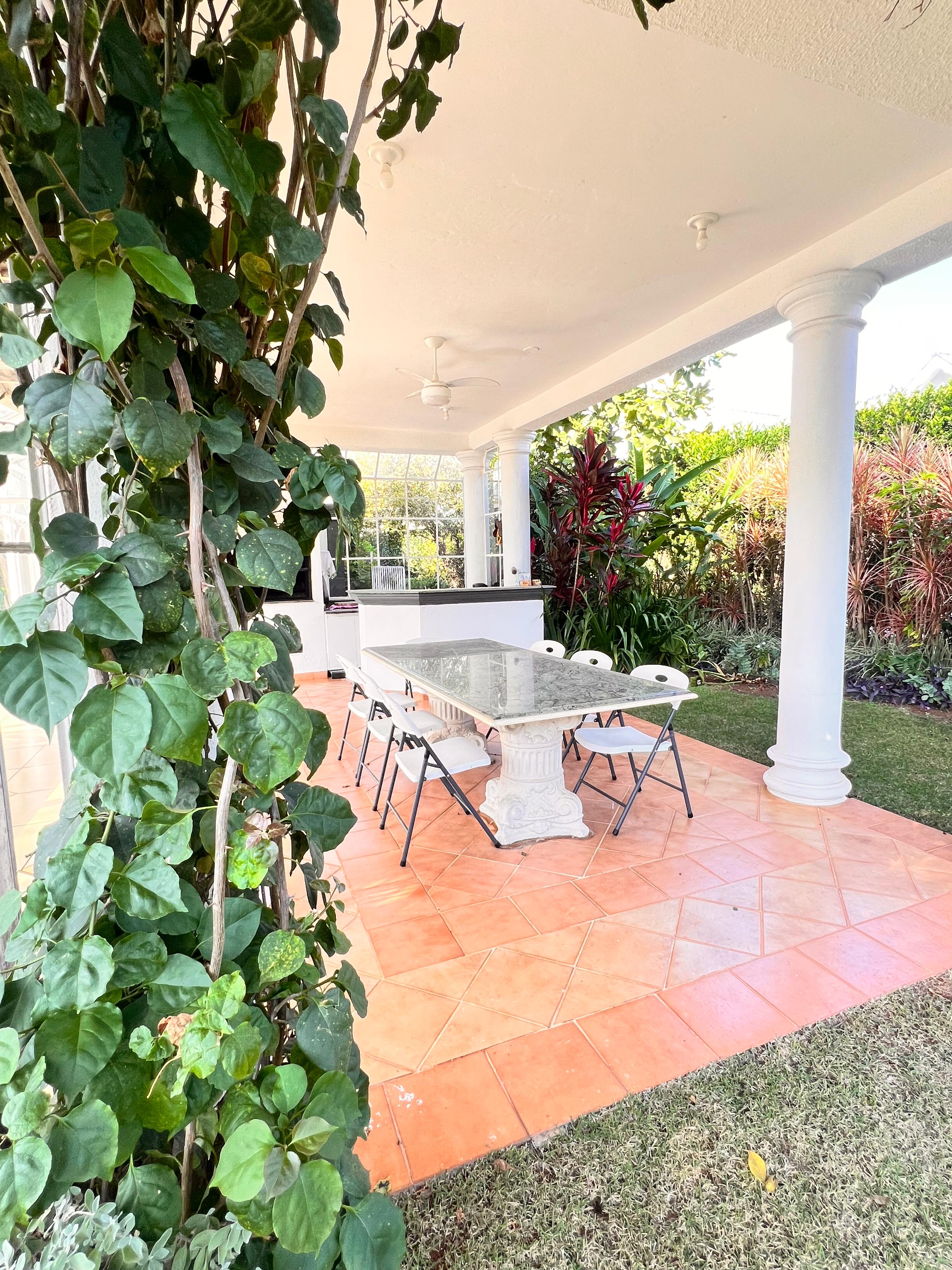 Casa com 5 dormit&oacute;rios &agrave; venda,650 m&sup2; - Condom&iacute;nio Lago Azul Golfe Clube - Ara&ccedil;oiaba - SP Rodovia Raposo Tavares Araçoiaba da Serra - 