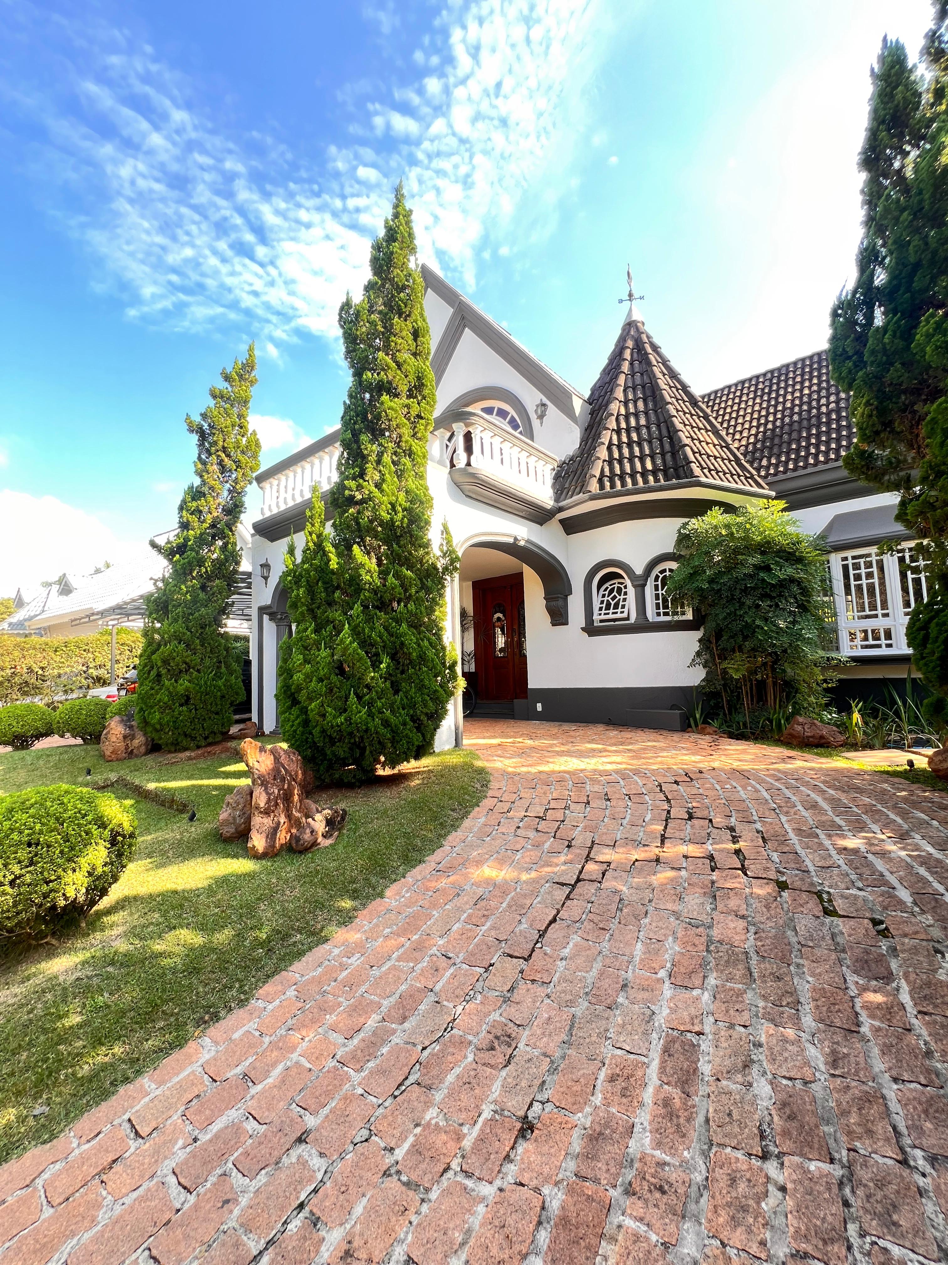 Casa com 5 dormit&oacute;rios &agrave; venda,650 m&sup2; - Condom&iacute;nio Lago Azul Golfe Clube - Ara&ccedil;oiaba - SP Rodovia Raposo Tavares Araçoiaba da Serra - 