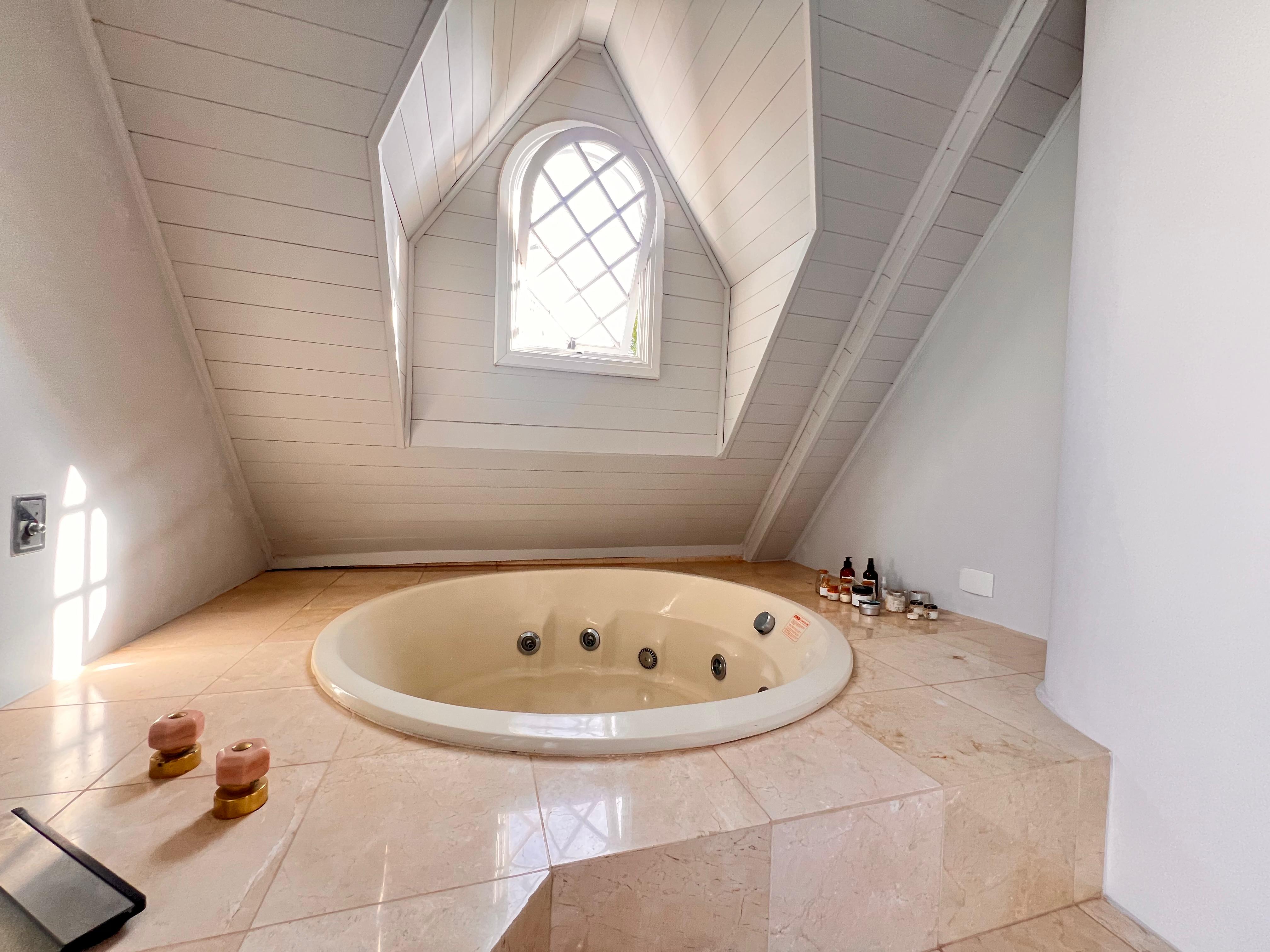 Casa com 5 dormit&oacute;rios &agrave; venda,650 m&sup2; - Condom&iacute;nio Lago Azul Golfe Clube - Ara&ccedil;oiaba - SP Rodovia Raposo Tavares Araçoiaba da Serra - 