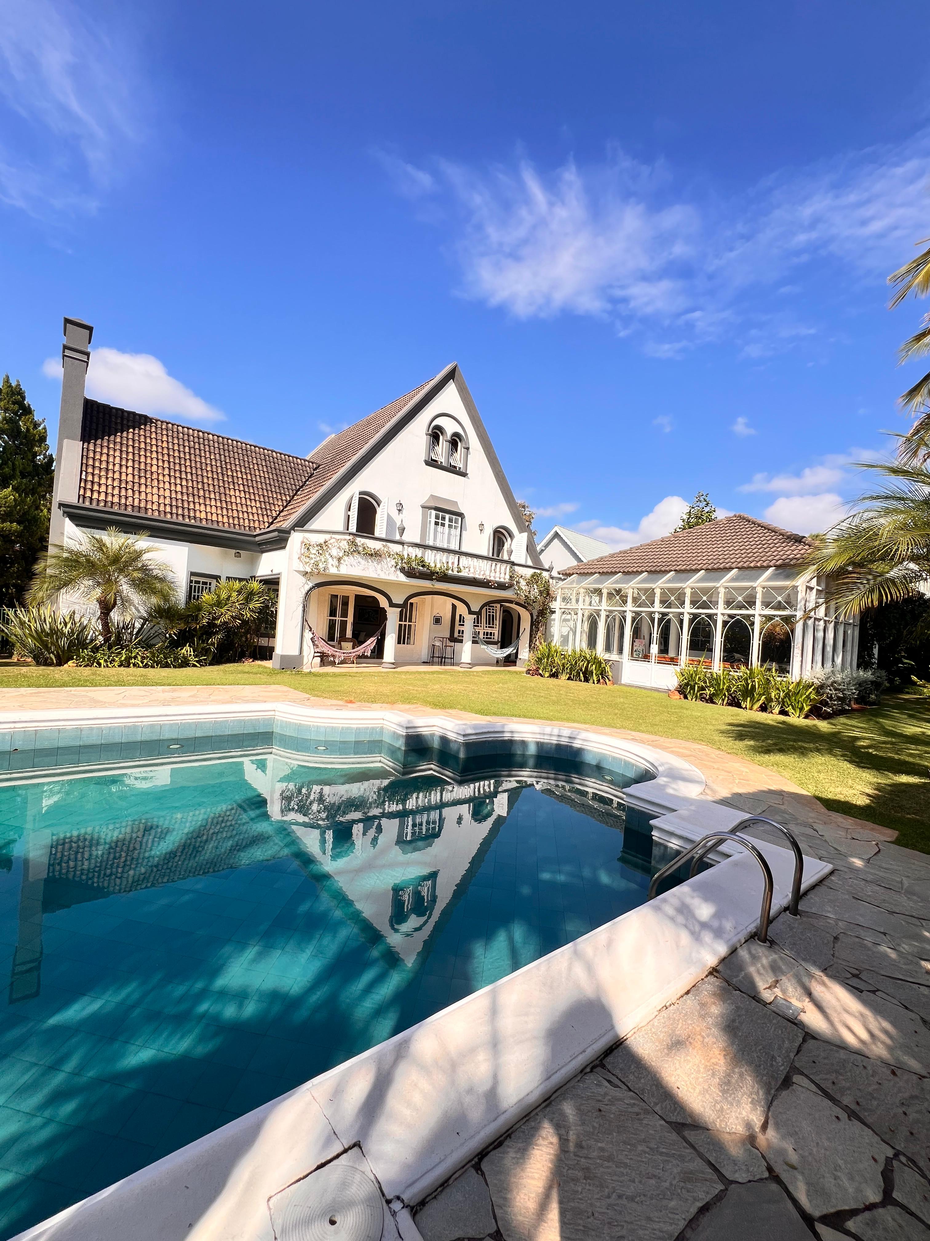 Casa com 5 dormit&oacute;rios &agrave; venda,650 m&sup2; - Condom&iacute;nio Lago Azul Golfe Clube - Ara&ccedil;oiaba - SP Rodovia Raposo Tavares Araçoiaba da Serra - 