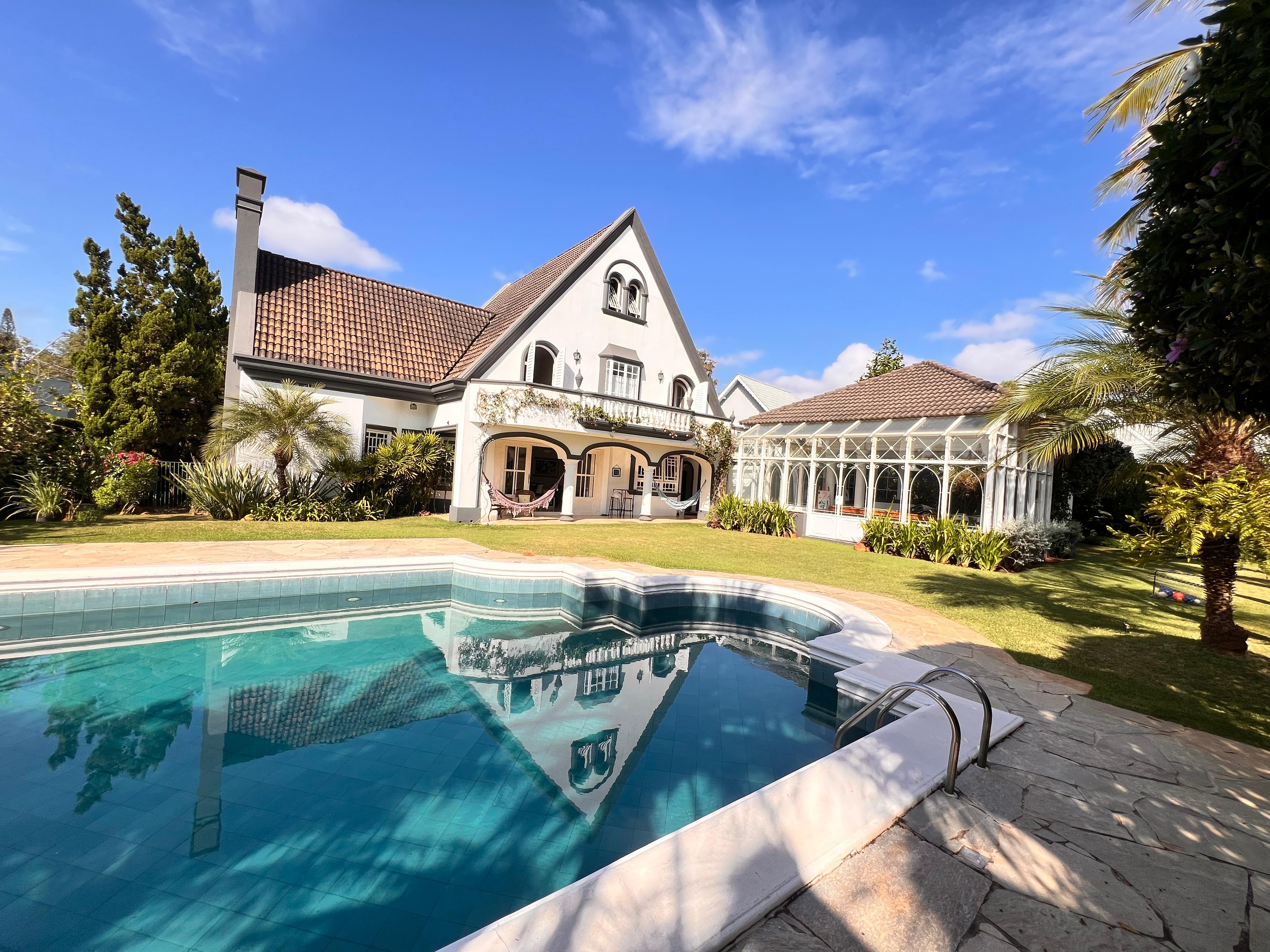 Casa com 5 dormit&oacute;rios &agrave; venda,650 m&sup2; - Condom&iacute;nio Lago Azul Golfe Clube - Ara&ccedil;oiaba - SP Rodovia Raposo Tavares Araçoiaba da Serra - 