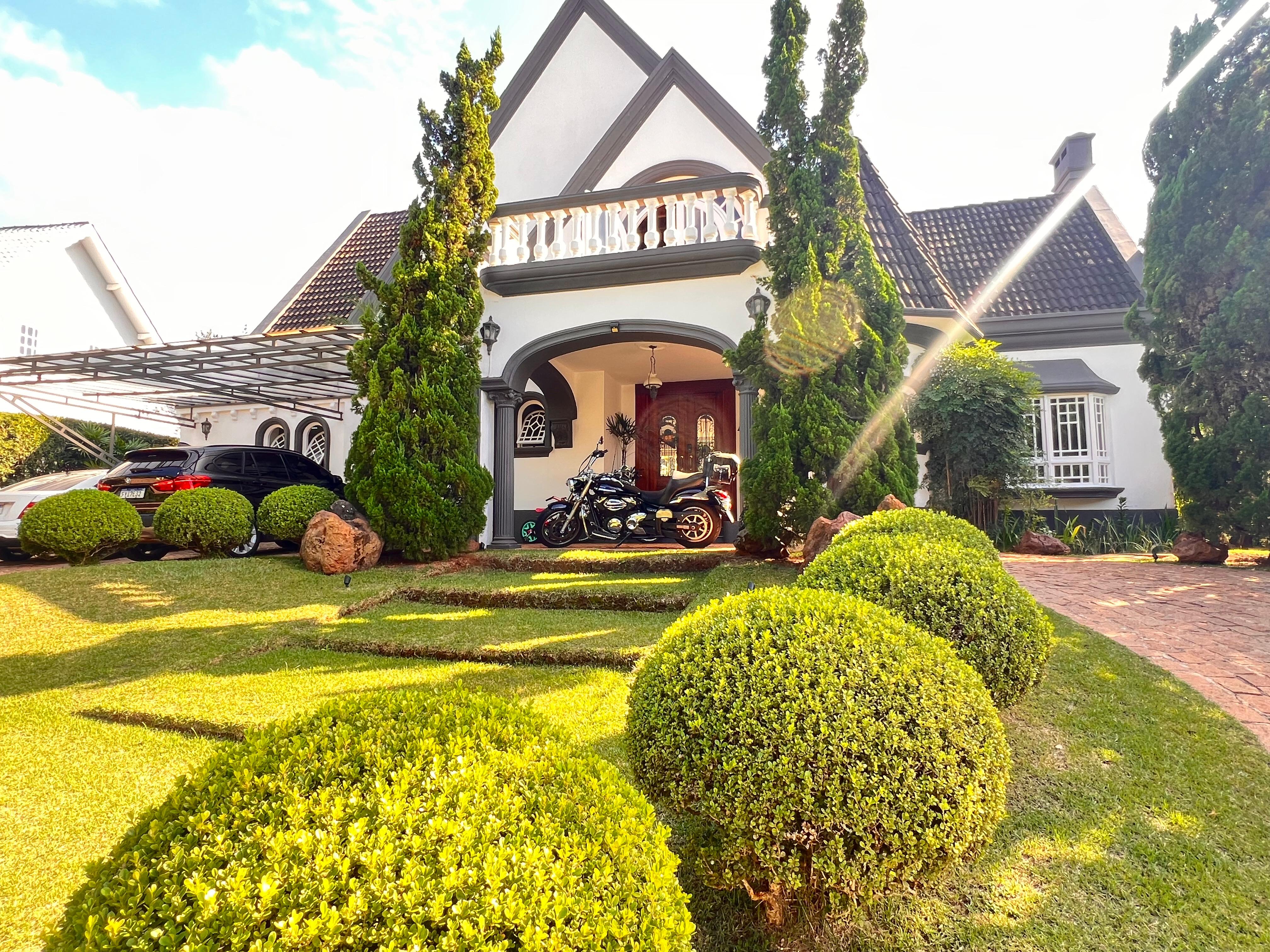 Casa com 5 dormit&oacute;rios &agrave; venda,650 m&sup2; - Condom&iacute;nio Lago Azul Golfe Clube - Ara&ccedil;oiaba - SP Rodovia Raposo Tavares Araçoiaba da Serra - 