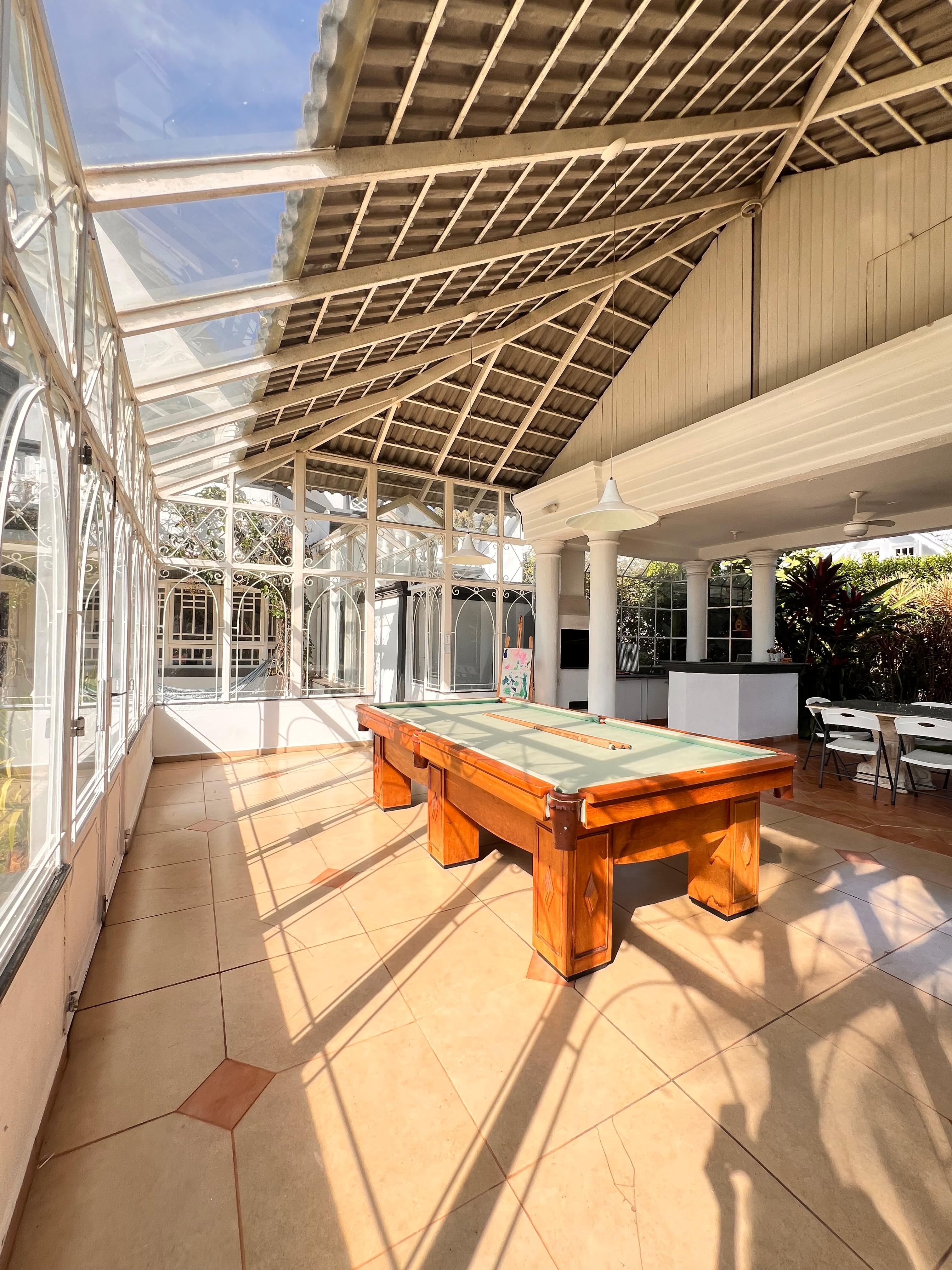 Casa com 5 dormit&oacute;rios &agrave; venda,650 m&sup2; - Condom&iacute;nio Lago Azul Golfe Clube - Ara&ccedil;oiaba - SP Rodovia Raposo Tavares Araçoiaba da Serra - 