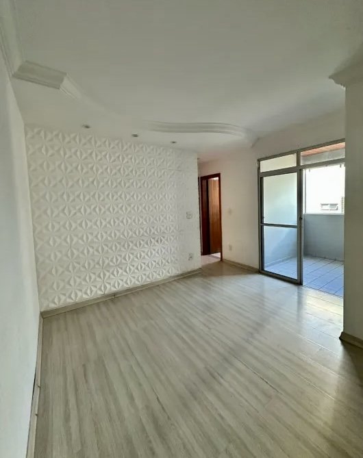 Apartamento - 2 Qts. - Elevador - cozinha montada - APENAS R$ 360K - Belo Horizonte - 
