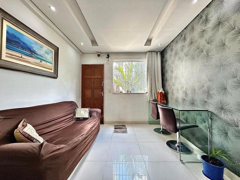 Cobertura - 04 qts. - 01 suíte - 105m² - Bairro Santa Amélia - Belo Horizonte - 