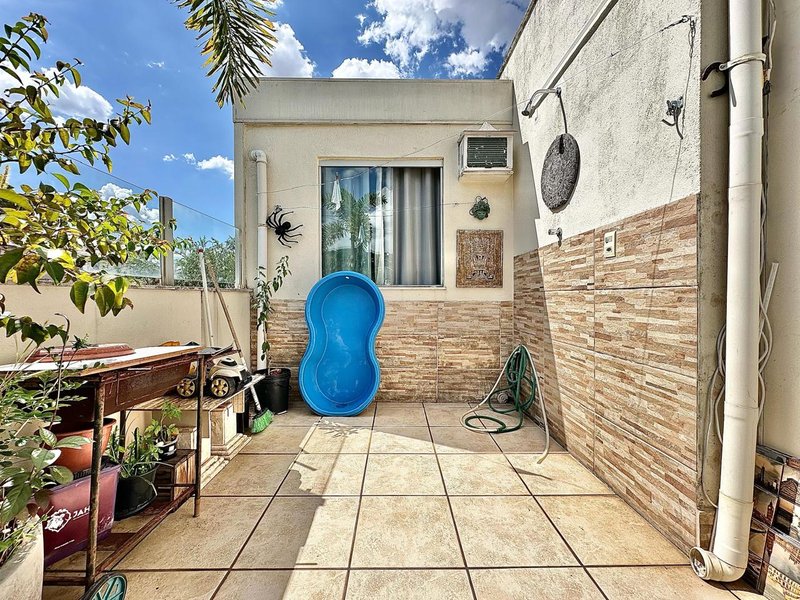 Cobertura - 04 qts. - 01 suíte - 105m² - Bairro Santa Amélia - Belo Horizonte - 