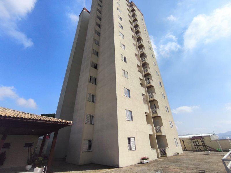 Apartamento com 3 Dormitórios e Vista Livre no Centro de Mogi - Mogi das Cruzes - 