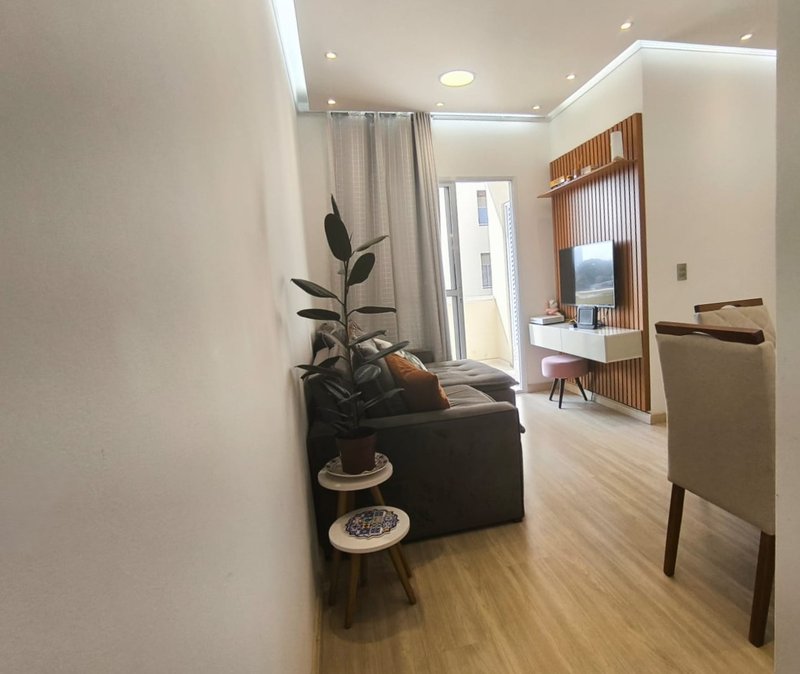 Apartamento com 3 Dormitórios e Vista Livre no Centro de Mogi - Mogi das Cruzes - 