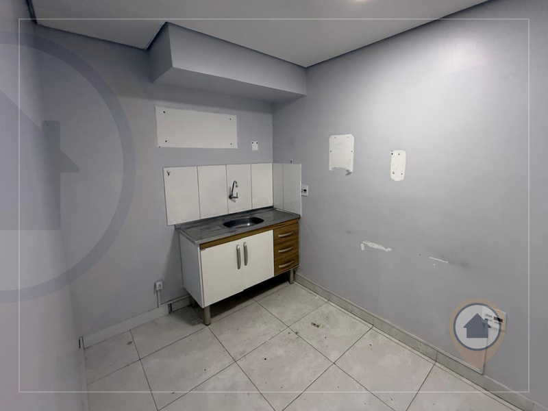 SALÃO COMERCIAL PARA LOCAÇÃO COM 260 M² | 2 BANHEIROS | JARDIM BOM CLIMA/GUARULHOS! - Guarulhos - 