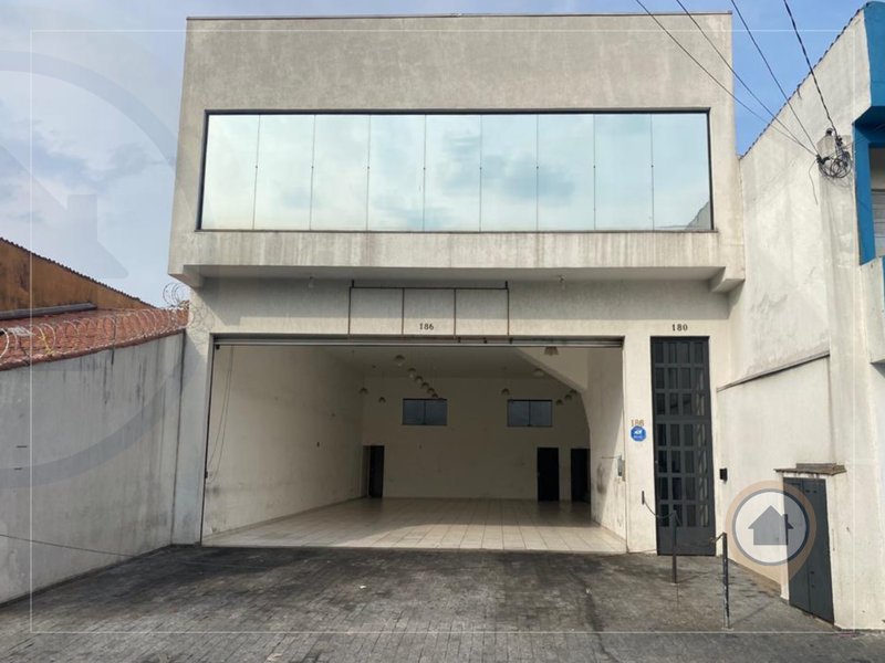 SALÃO COMERCIAL PARA LOCAÇÃO COM 200 M² | 2 BANHEIROS | PARAVENTI/GUARULHOS! - Guarulhos - 