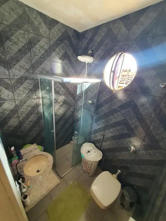 Casa Esquina - 4 Qts. - 02 Suítes - 03 Vgs. - 387m² área construída - R$ 1.300mi Rua Vicenzo Masi Belo Horizonte - 
