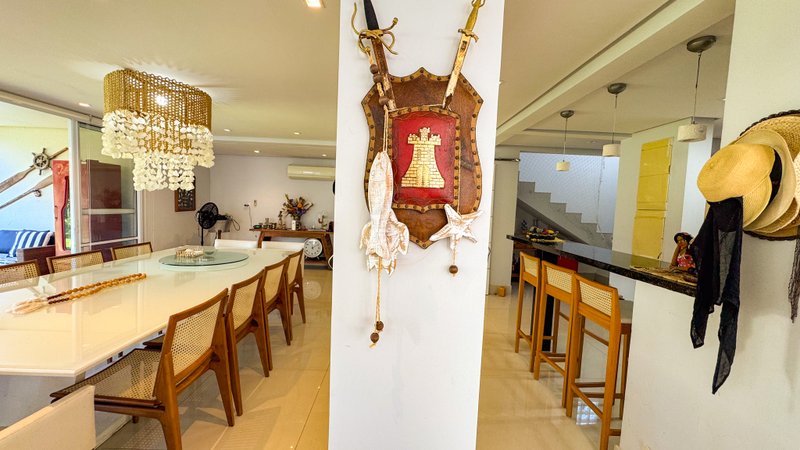 Casa em Condomínio na Praia de Juquehy - À VENDA - São Sebastião - 
