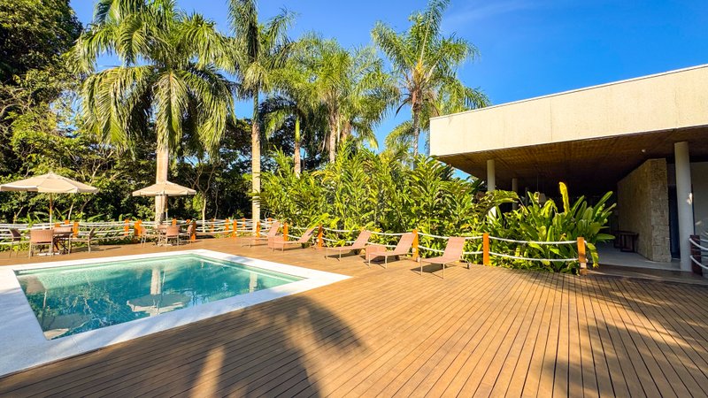 Casa em Condomínio na Praia de Juquehy - À VENDA - São Sebastião - 