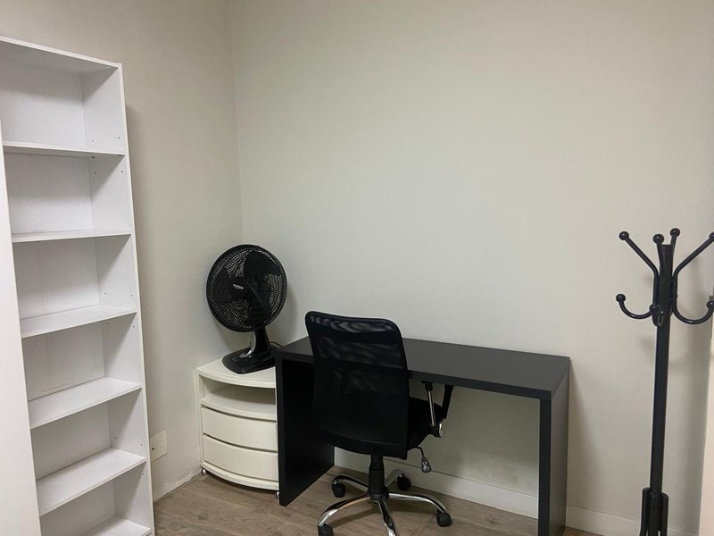 VENDE-SE LINDO APARTAMENTO 70M2 - 2 QUARTOS 1 VAGA Avenida Marquês de São Vicente São Paulo - 